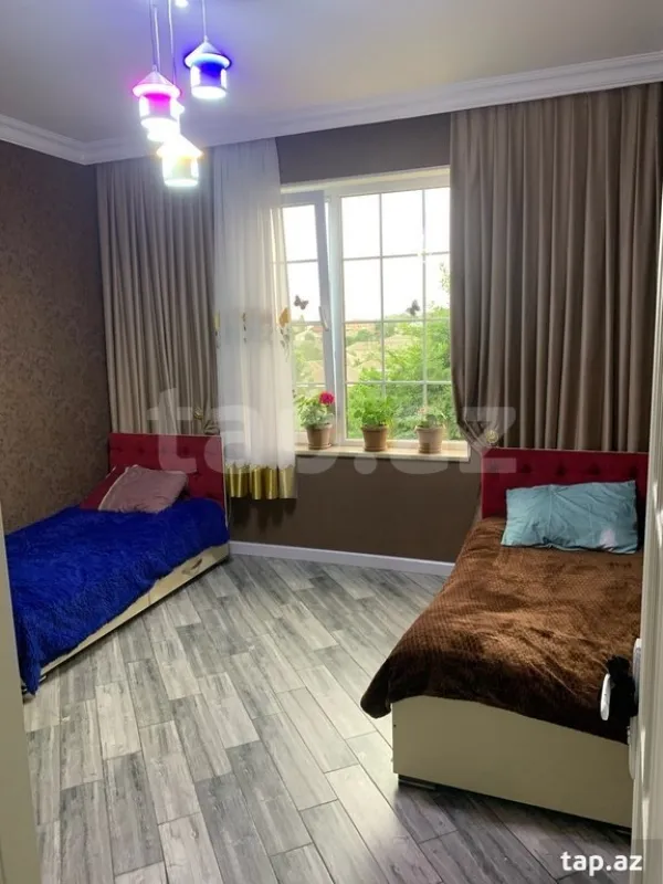 Kirayə verilir 5 otaqlı həyət evi