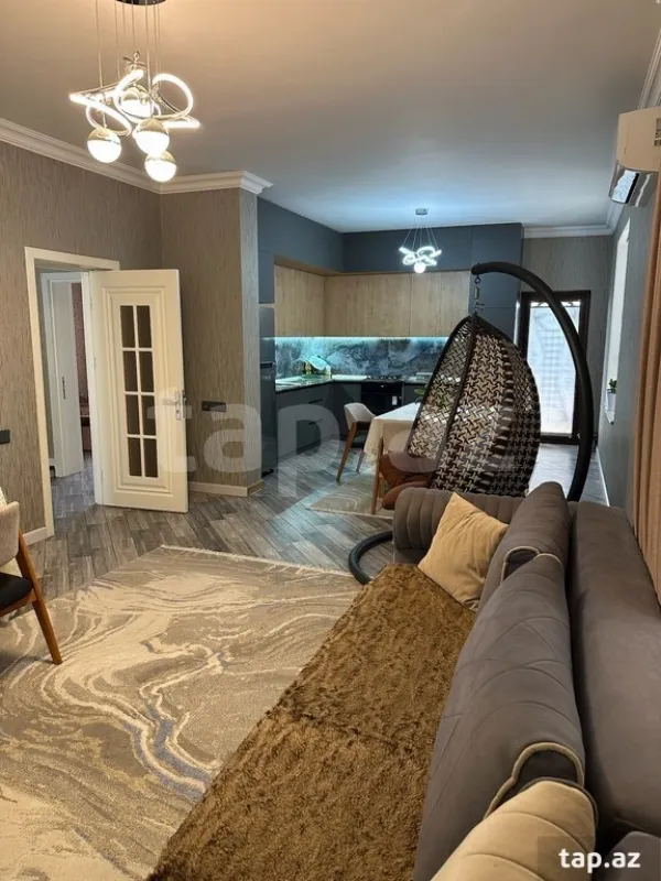 Kirayə verilir 5 otaqlı həyət evi