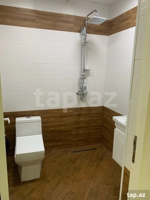 Kirayə verilir 5 otaqlı həyət evi