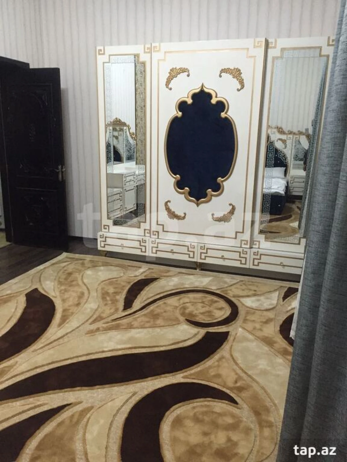 Kirayə verilir 5 otaqlı həyət evi