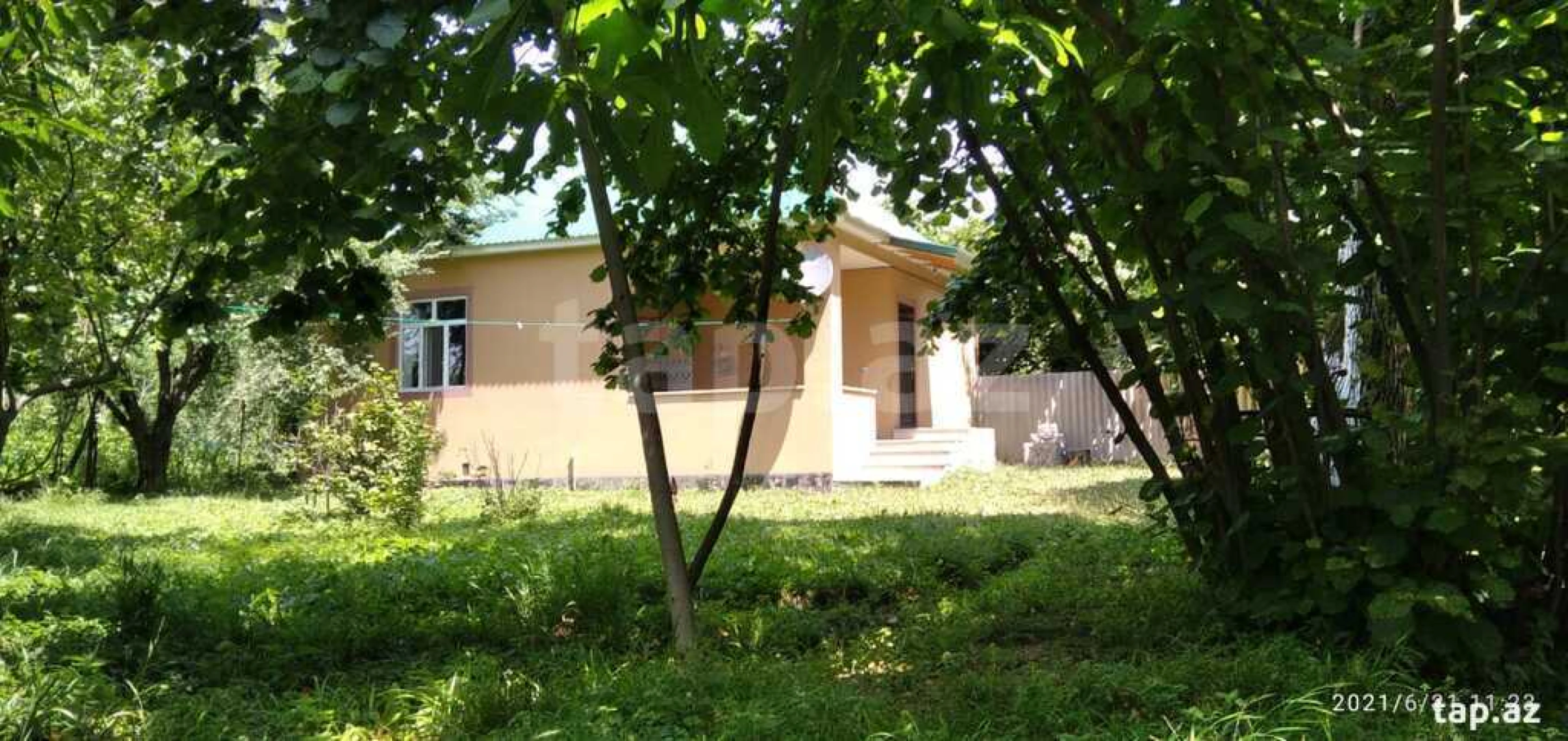 Kirayə verilir 3 otaqlı həyət evi