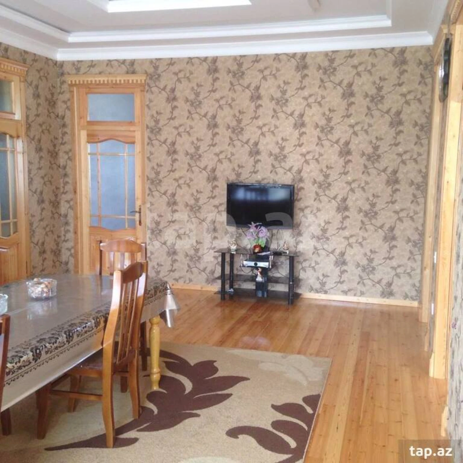 Kirayə verilir 3 otaqlı həyət evi