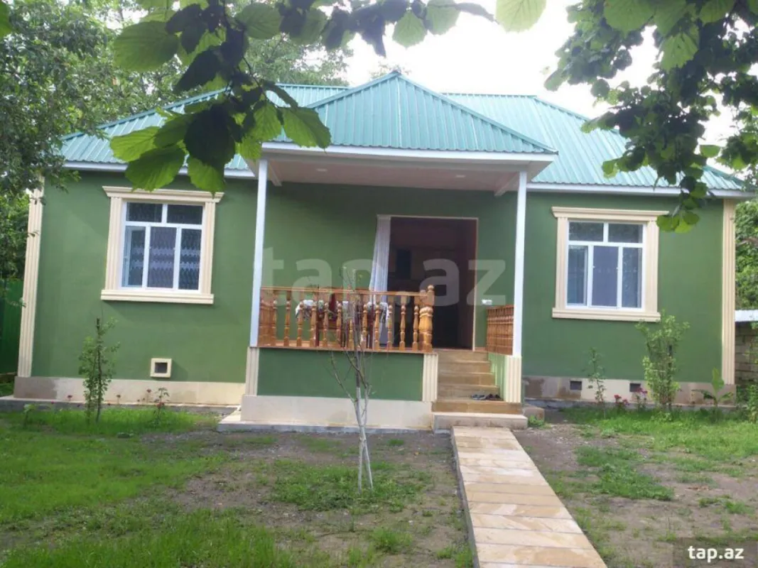 Kirayə verilir 3 otaqlı həyət evi