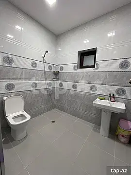 Kirayə verilir 3 otaqlı həyət evi