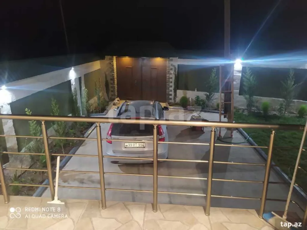 Kirayə verilir 7 otaqlı həyət evi