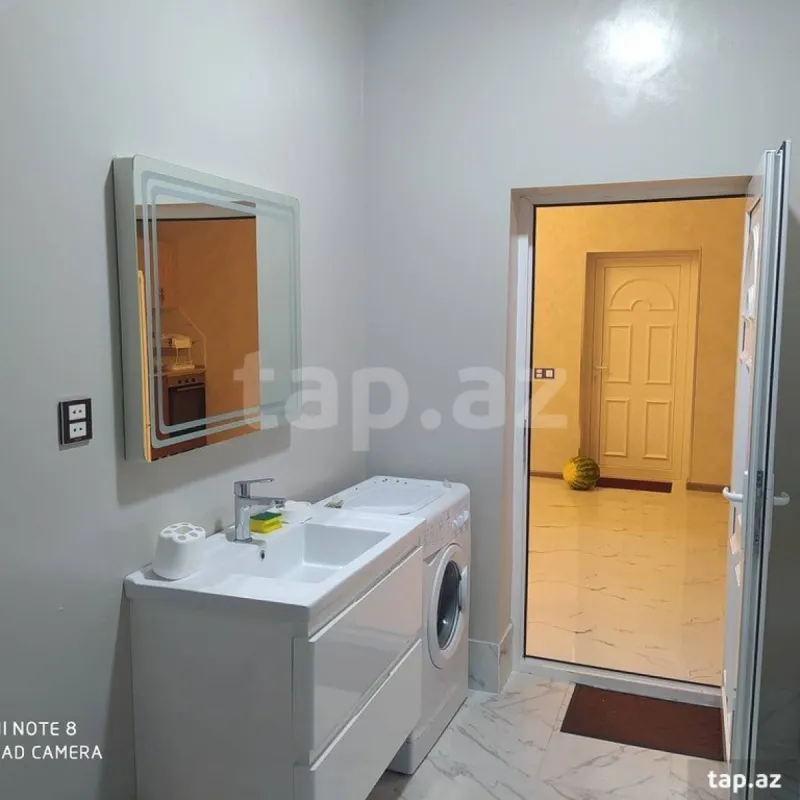 Kirayə verilir 7 otaqlı həyət evi