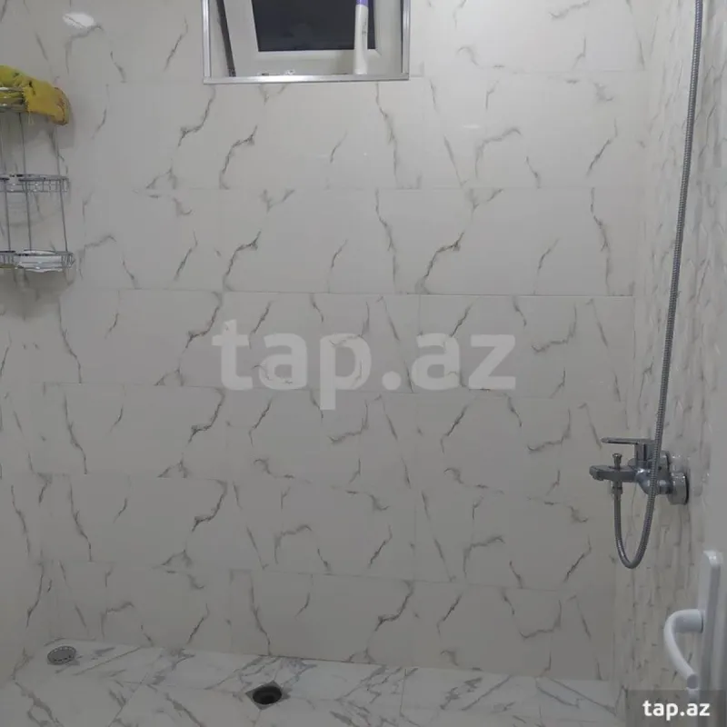 Kirayə verilir 7 otaqlı həyət evi