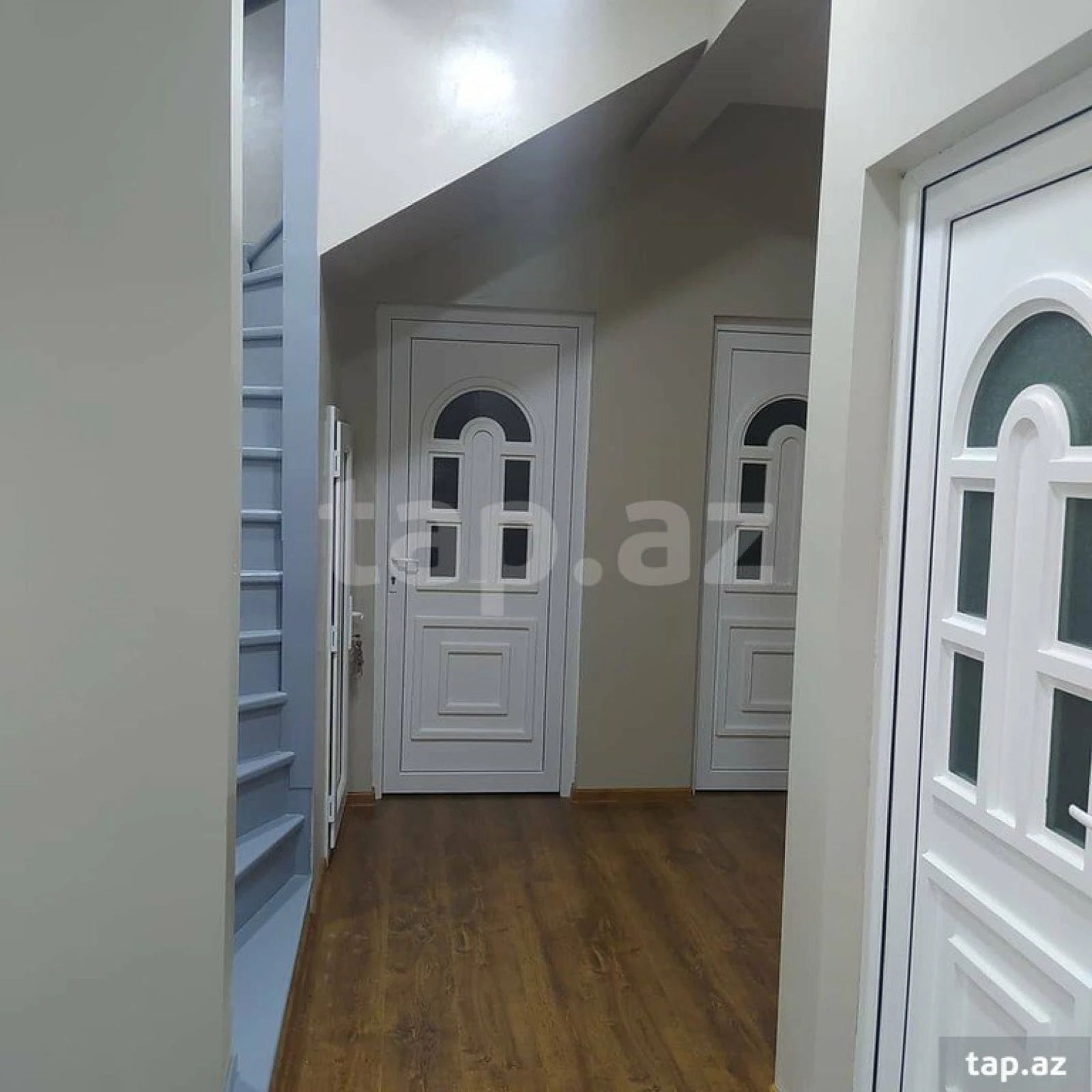 Kirayə verilir 7 otaqlı həyət evi