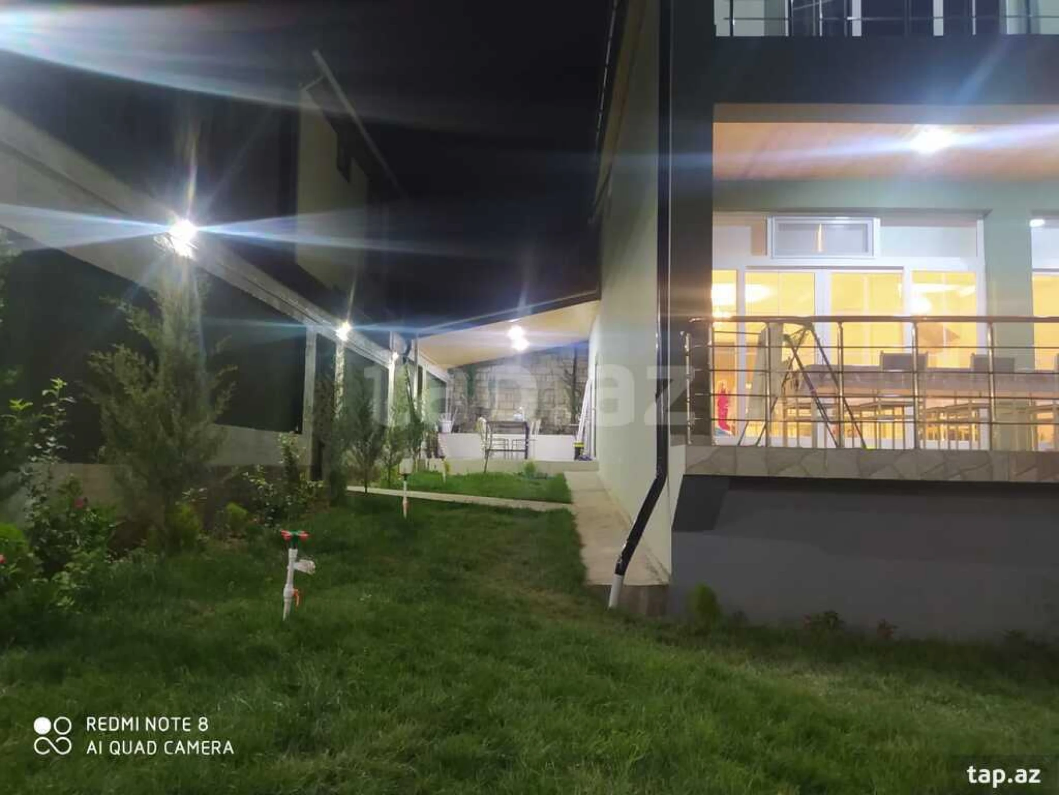 Kirayə verilir 7 otaqlı həyət evi