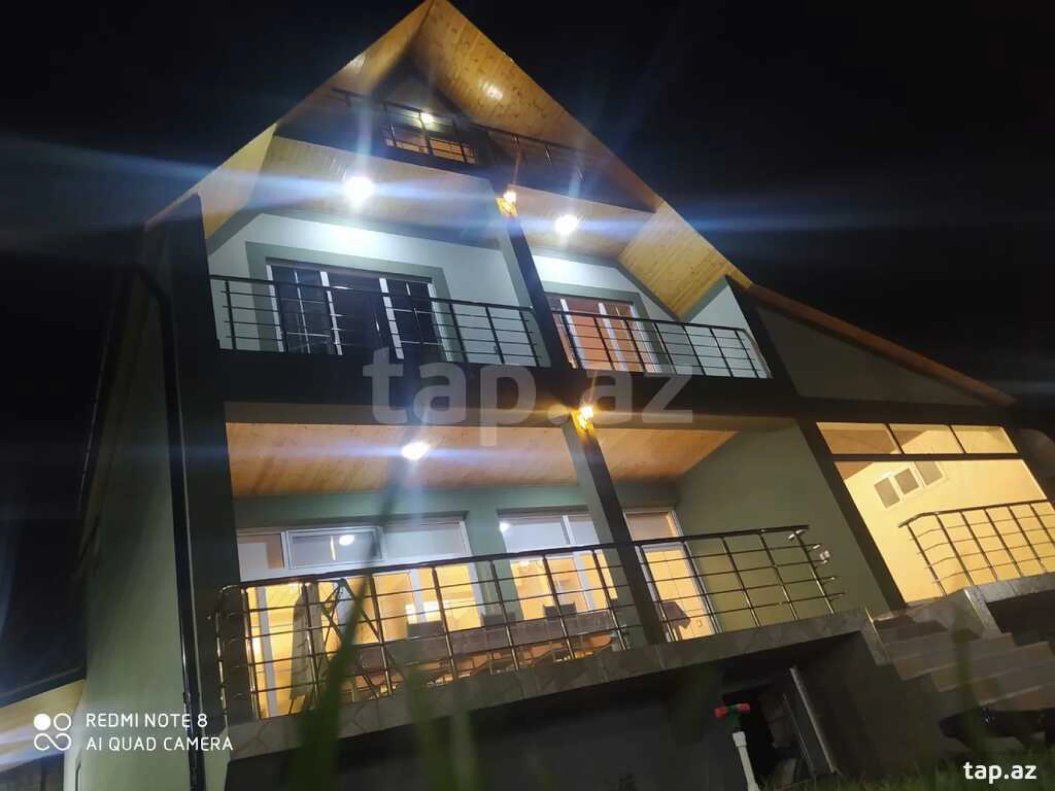 Kirayə verilir 7 otaqlı həyət evi