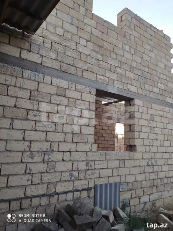 Satılır 4 otaqlı həyət evi