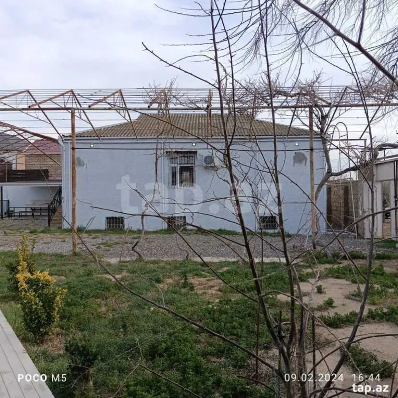 Satılır 4 otaqlı həyət evi