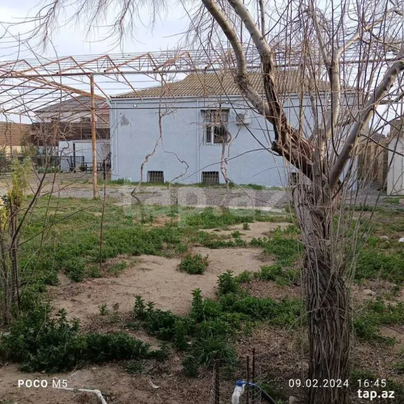 Satılır 4 otaqlı həyət evi