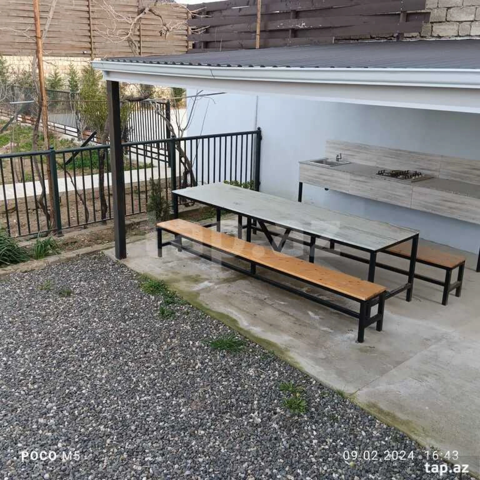 Satılır 4 otaqlı həyət evi