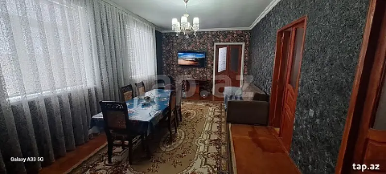 Satılır 5 otaqlı həyət evi