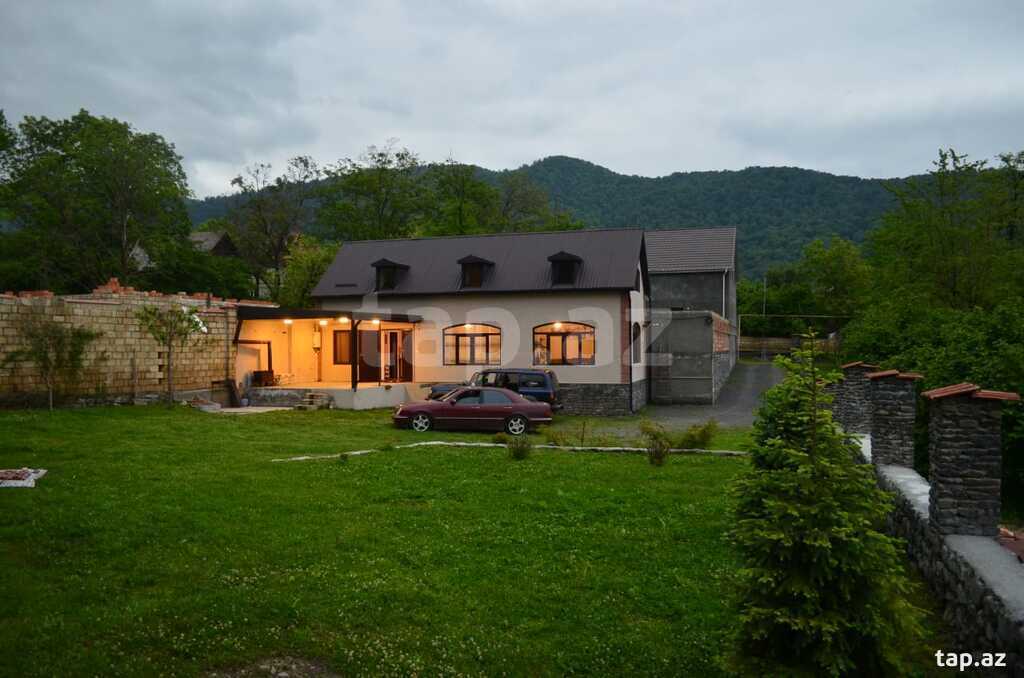 Kirayə verilir 3 otaqlı həyət evi 100 m²