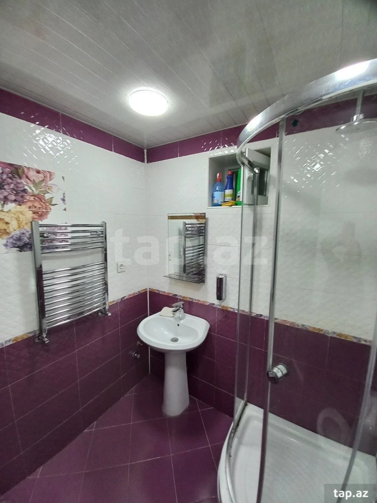 Kirayə verilir 3 otaqlı həyət evi