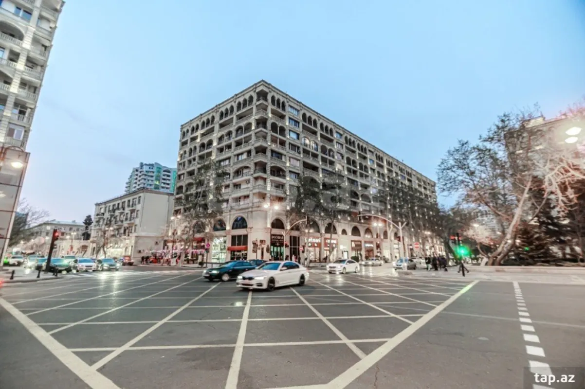 Kirayə verilir 3 otaqlı mənzil 110 m²