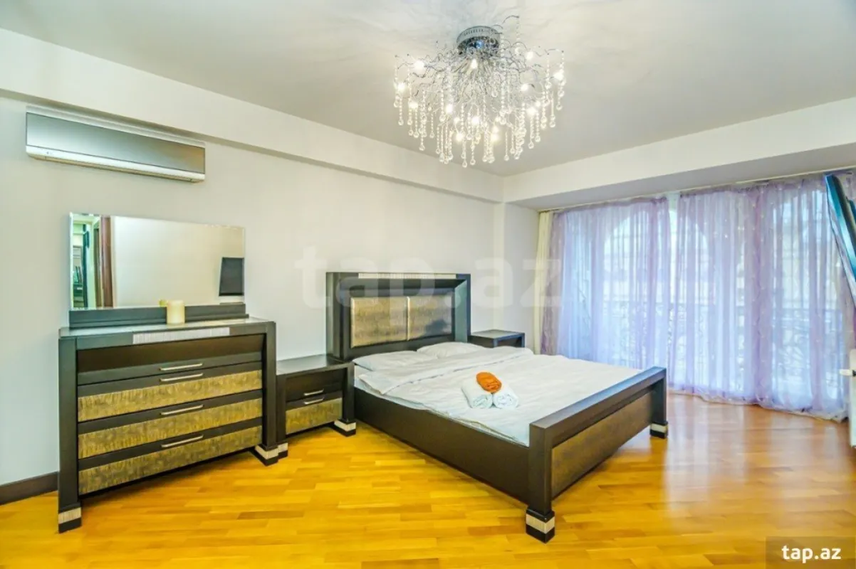 Kirayə verilir 3 otaqlı mənzil 110 m²