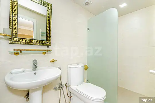 Kirayə verilir 2 otaqlı mənzil 80 m²