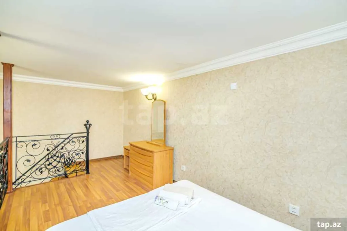 Kirayə verilir 2 otaqlı mənzil 80 m²