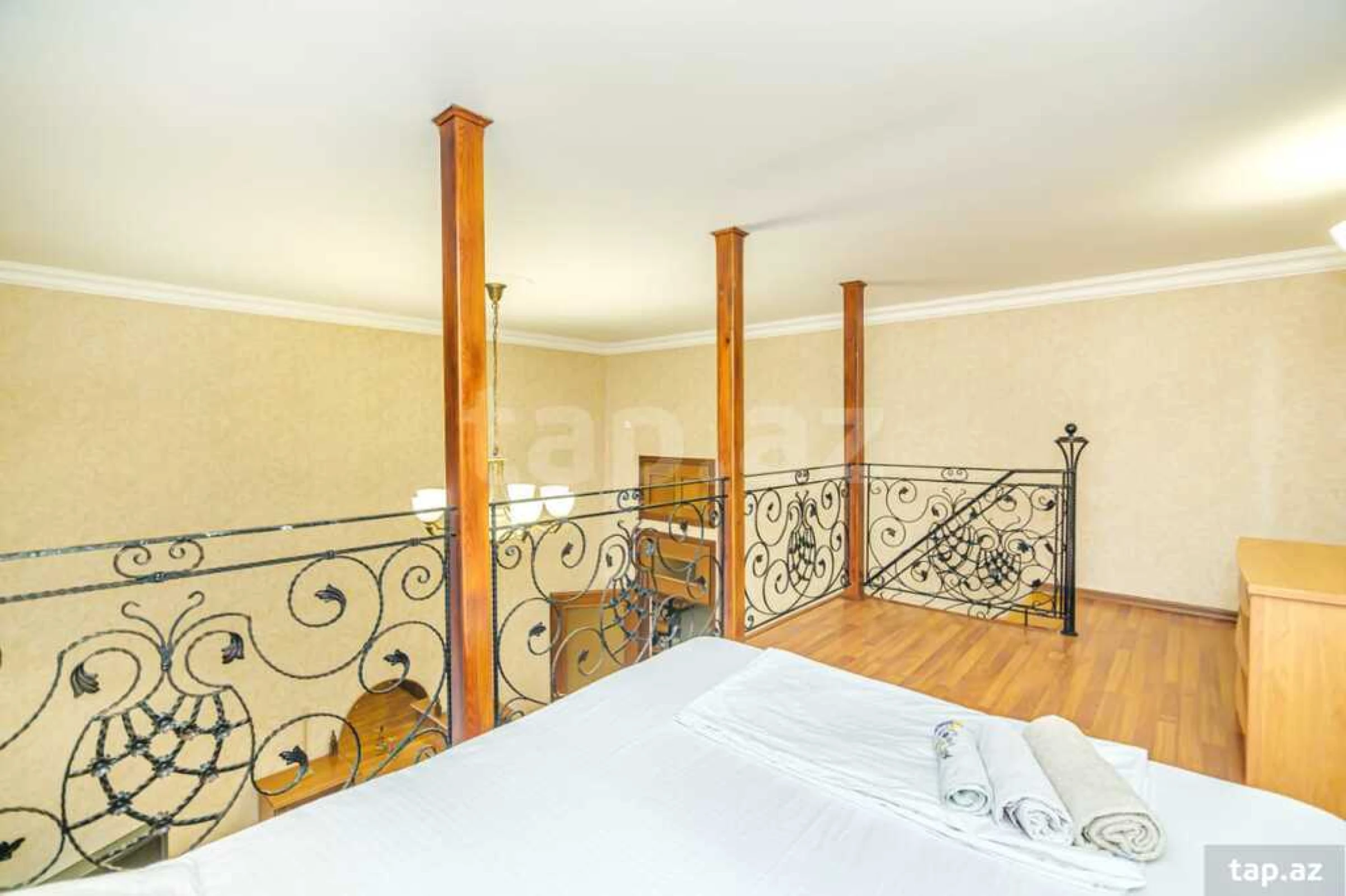 Kirayə verilir 2 otaqlı mənzil 80 m²