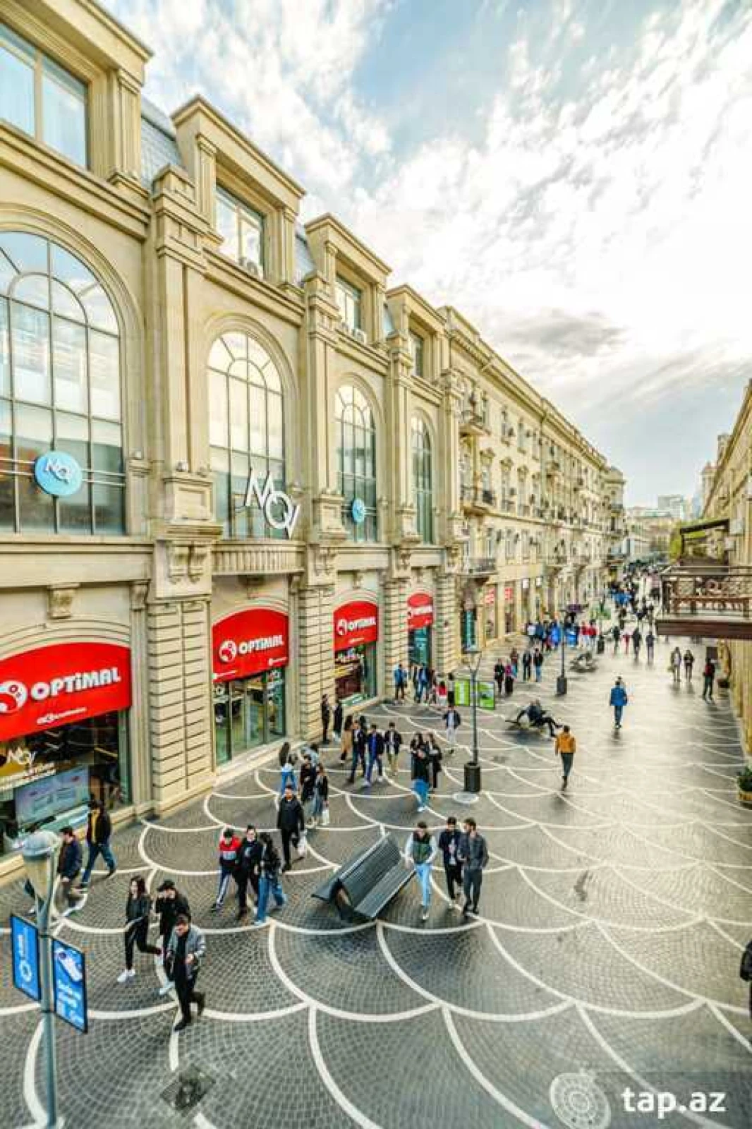 Kirayə verilir 2 otaqlı mənzil 80 m²