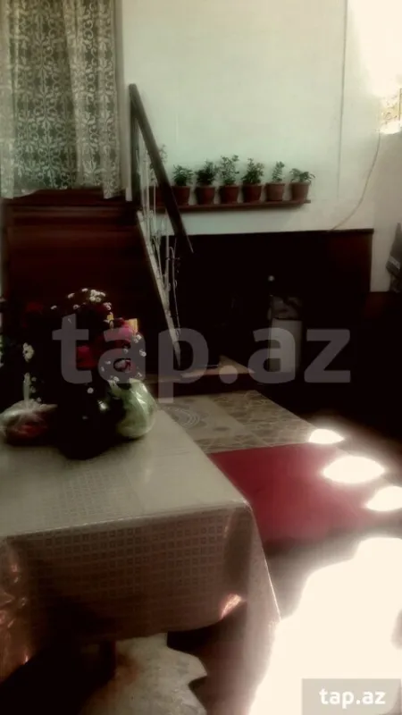 Satılır 4 otaqlı həyət evi