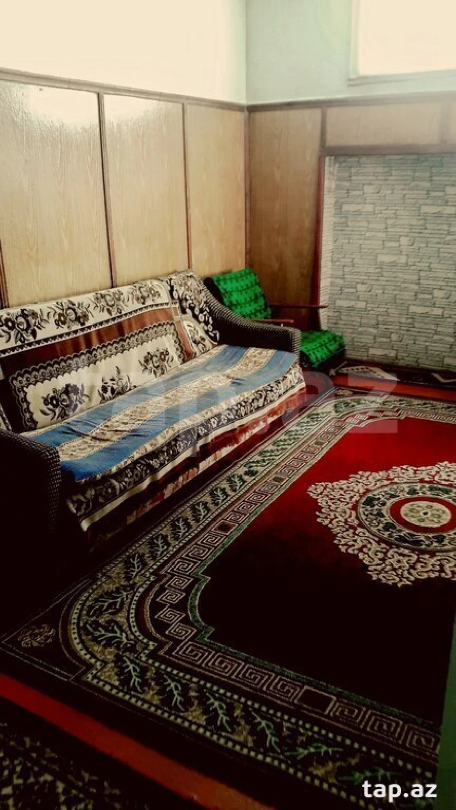 Satılır 4 otaqlı həyət evi