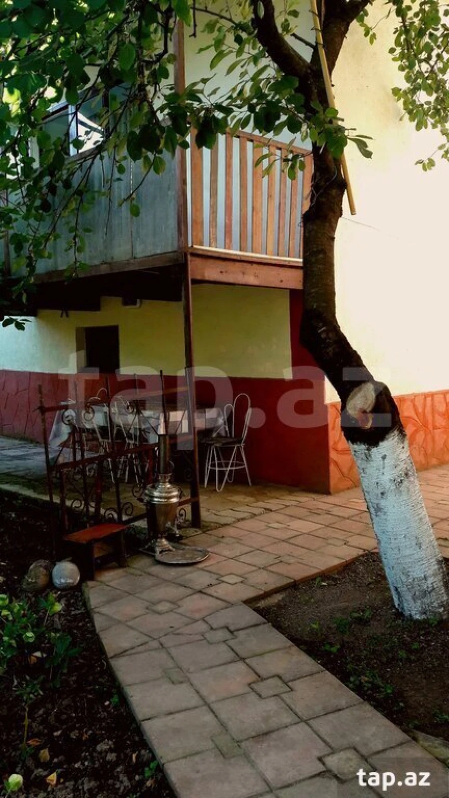 Satılır 4 otaqlı həyət evi