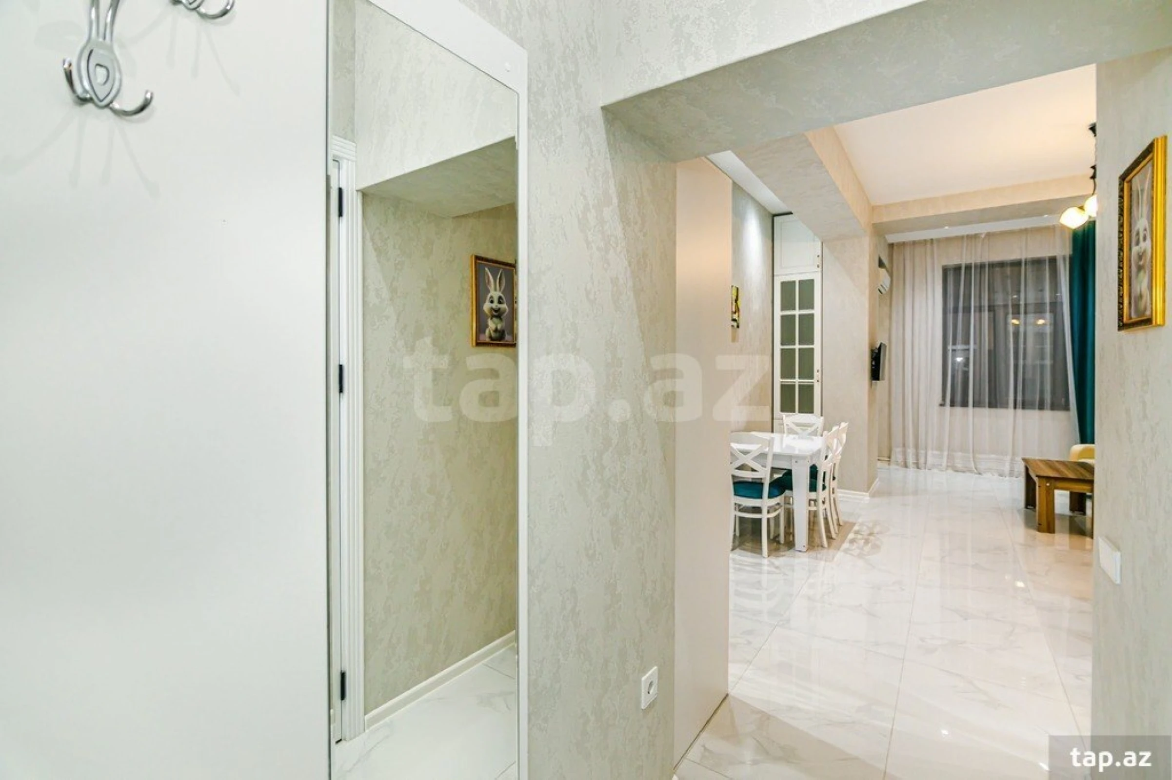 Kirayə verilir 2 otaqlı yeni tikili 80 m²