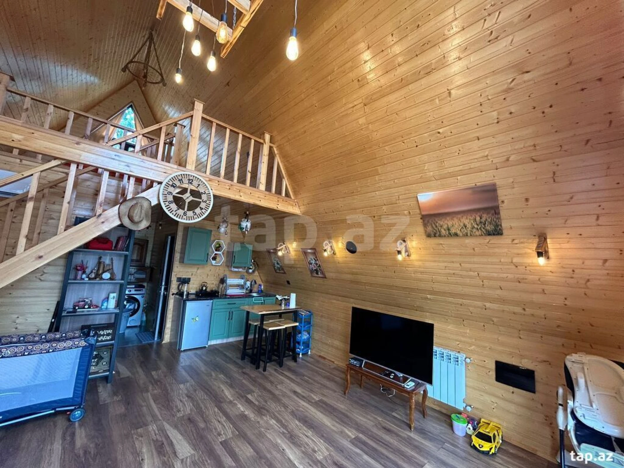 Kirayə verilir 3 otaqlı həyət evi