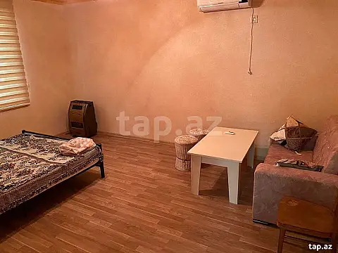 Kirayə verilir 4 otaqlı həyət evi