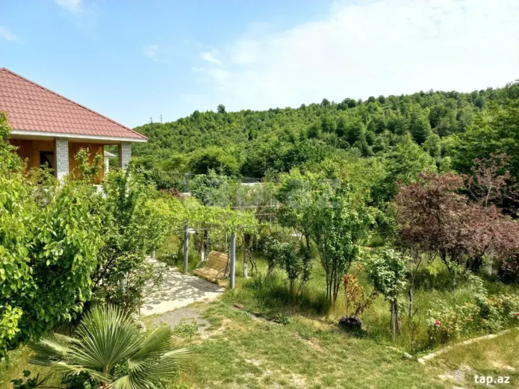 Kirayə verilir 4 otaqlı həyət evi 130 m²