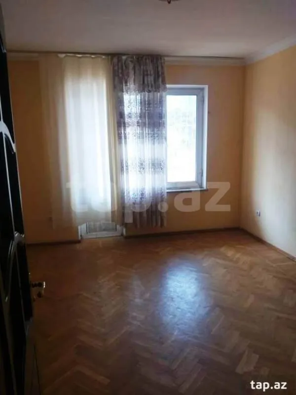 Satılır 2 otaqlı mənzil 50 m²