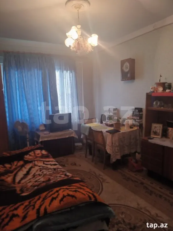 Kirayə verilir 2 otaqlı mənzil 40 m²