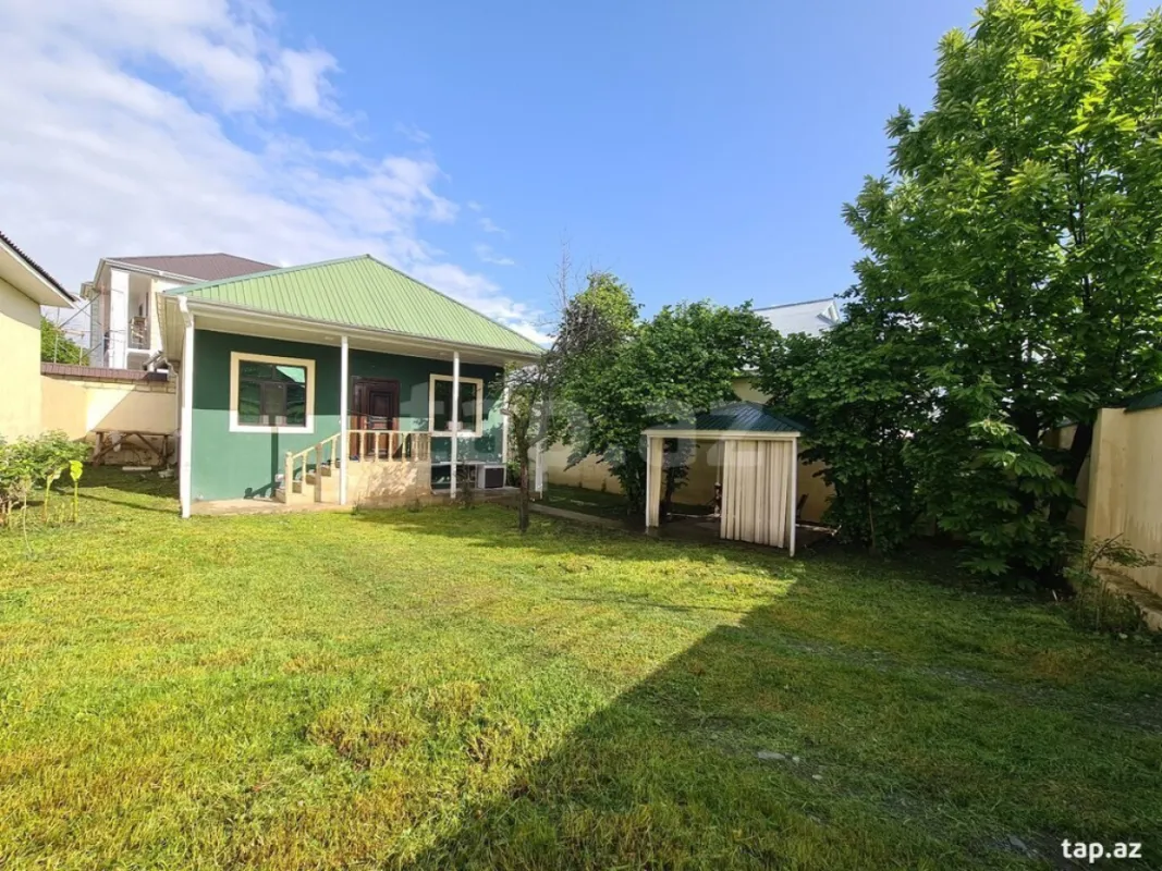 Kirayə verilir 3 otaqlı həyət evi