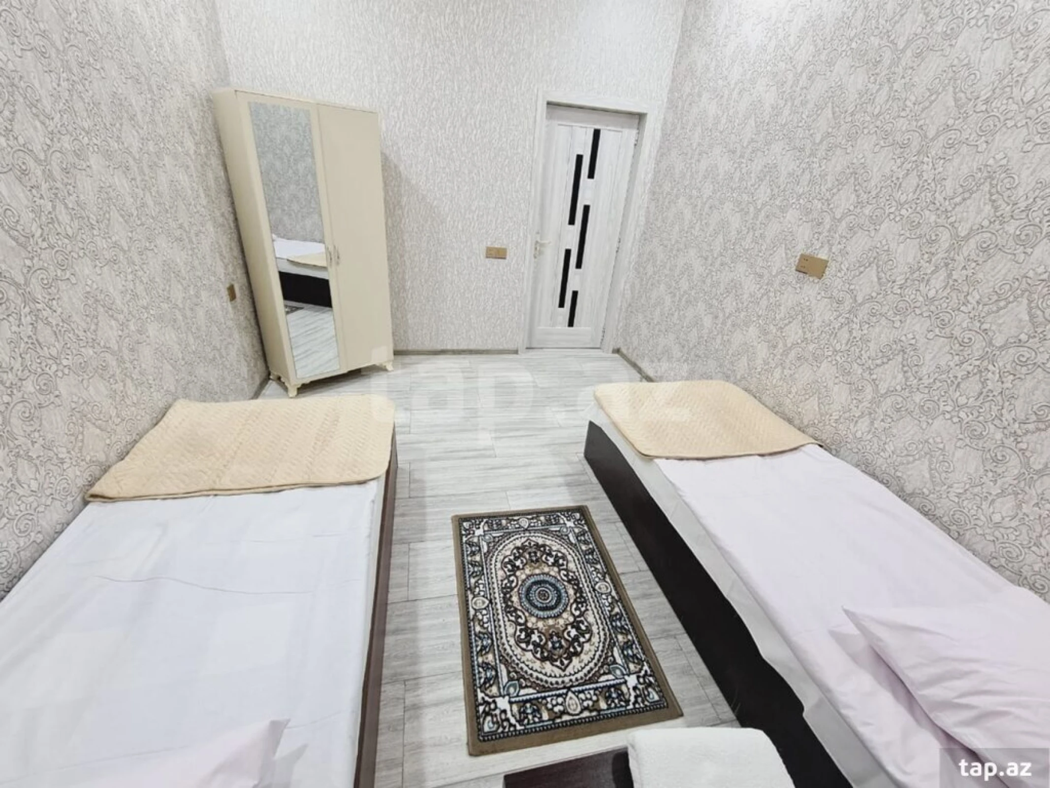 Kirayə verilir 3 otaqlı həyət evi