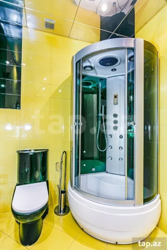 Kirayə verilir 4 otaqlı yeni tikili 200 m²