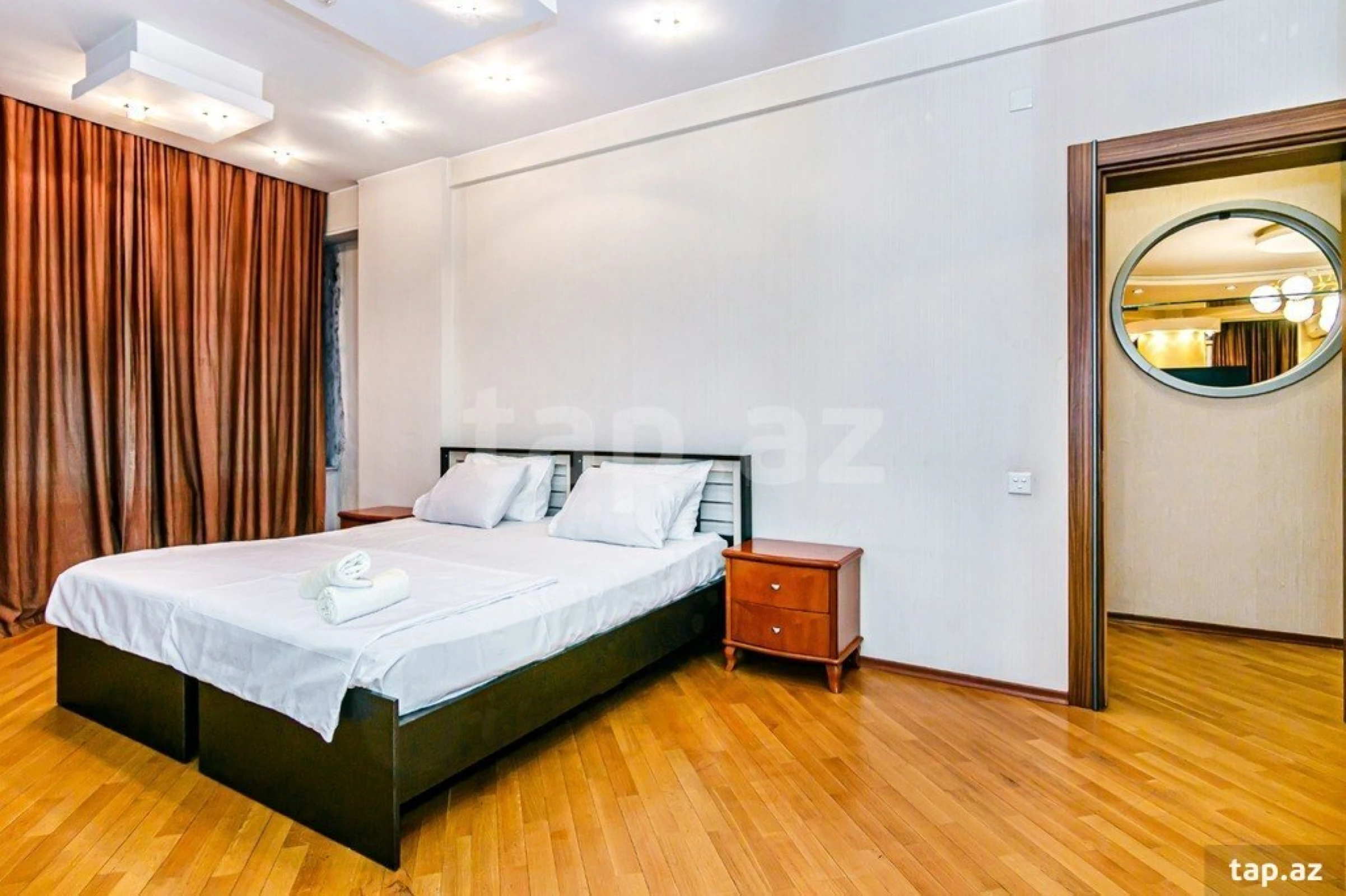 Kirayə verilir 4 otaqlı yeni tikili 200 m²