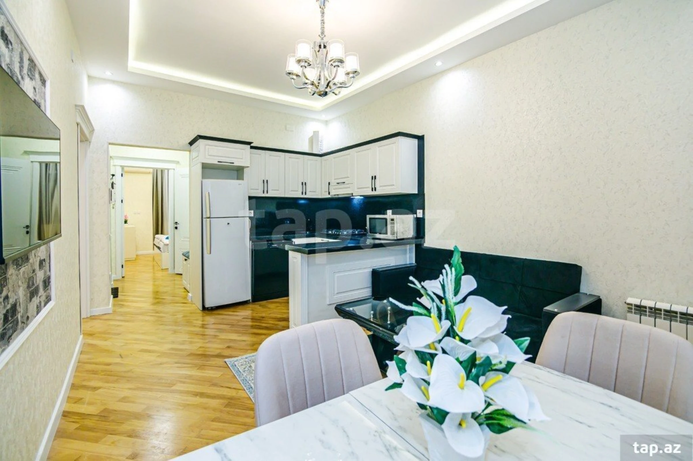 Kirayə verilir 3 otaqlı mənzil 112 m²