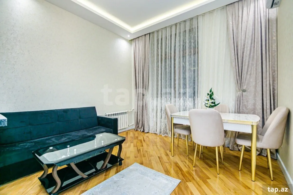 Kirayə verilir 3 otaqlı mənzil 112 m²