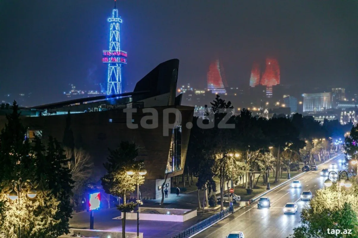 Kirayə verilir 3 otaqlı mənzil 112 m²