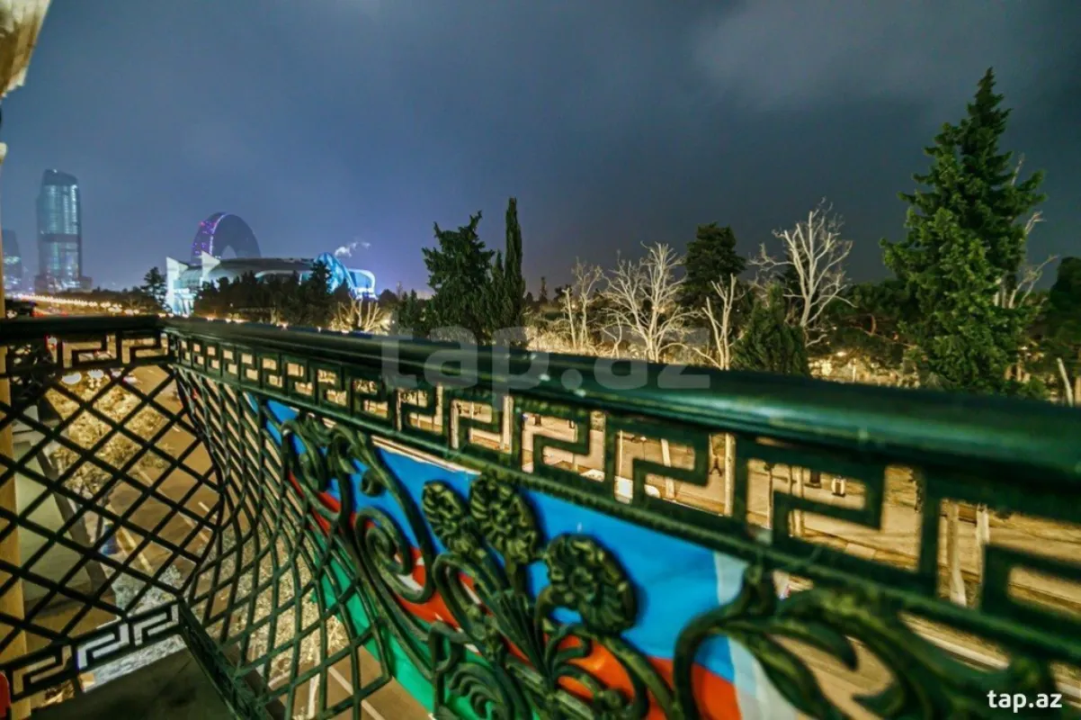 Kirayə verilir 3 otaqlı mənzil 112 m²