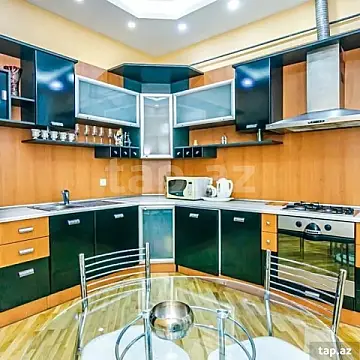 Kirayə verilir 3 otaqlı yeni tikili 90 m²