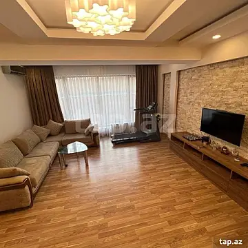 Kirayə verilir 2 otaqlı yeni tikili 80 m²