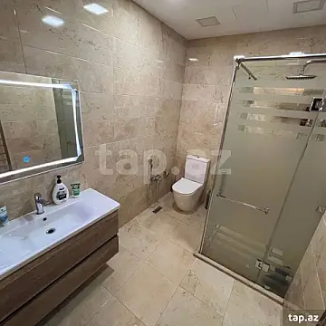 Kirayə verilir 2 otaqlı yeni tikili 80 m²