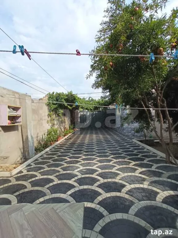 Satılır 3 otaqlı həyət evi
