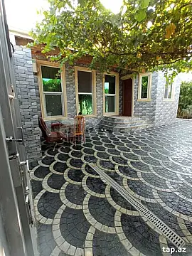 Satılır 3 otaqlı həyət evi