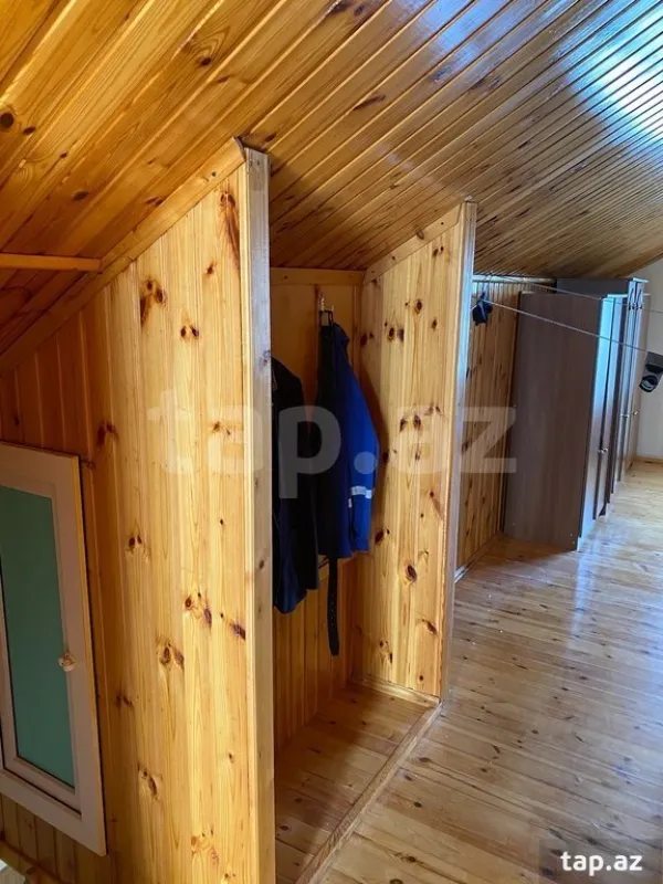 Satılır 5 otaqlı həyət evi